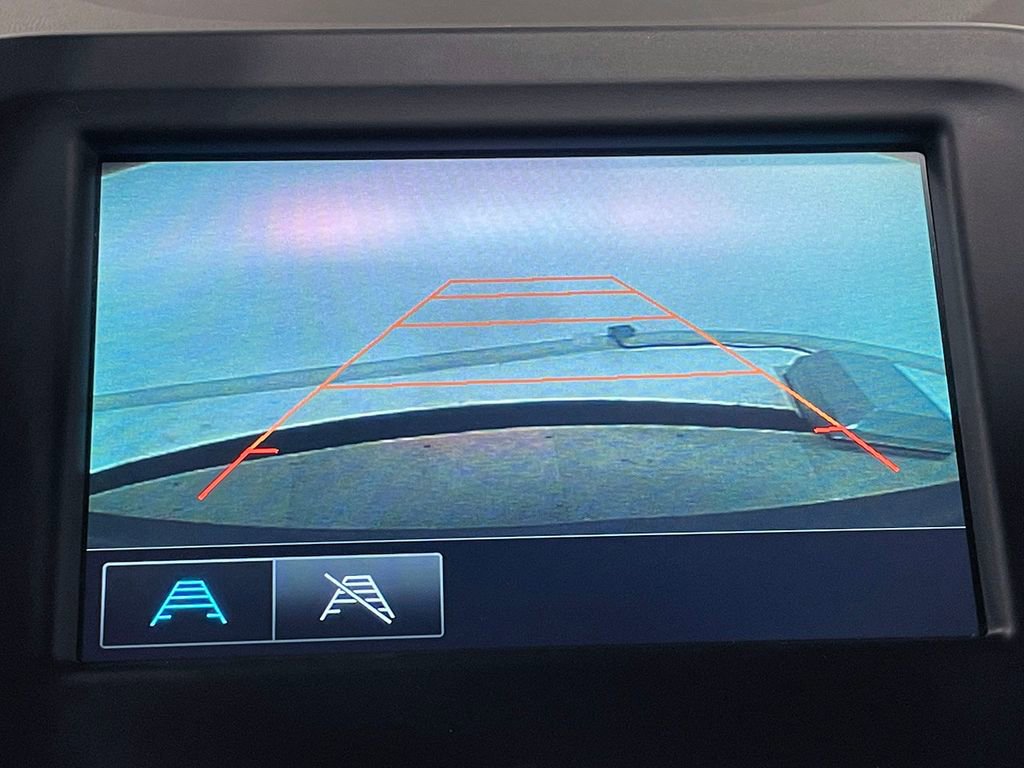 2018 Chevrolet Equinox LS photo 3