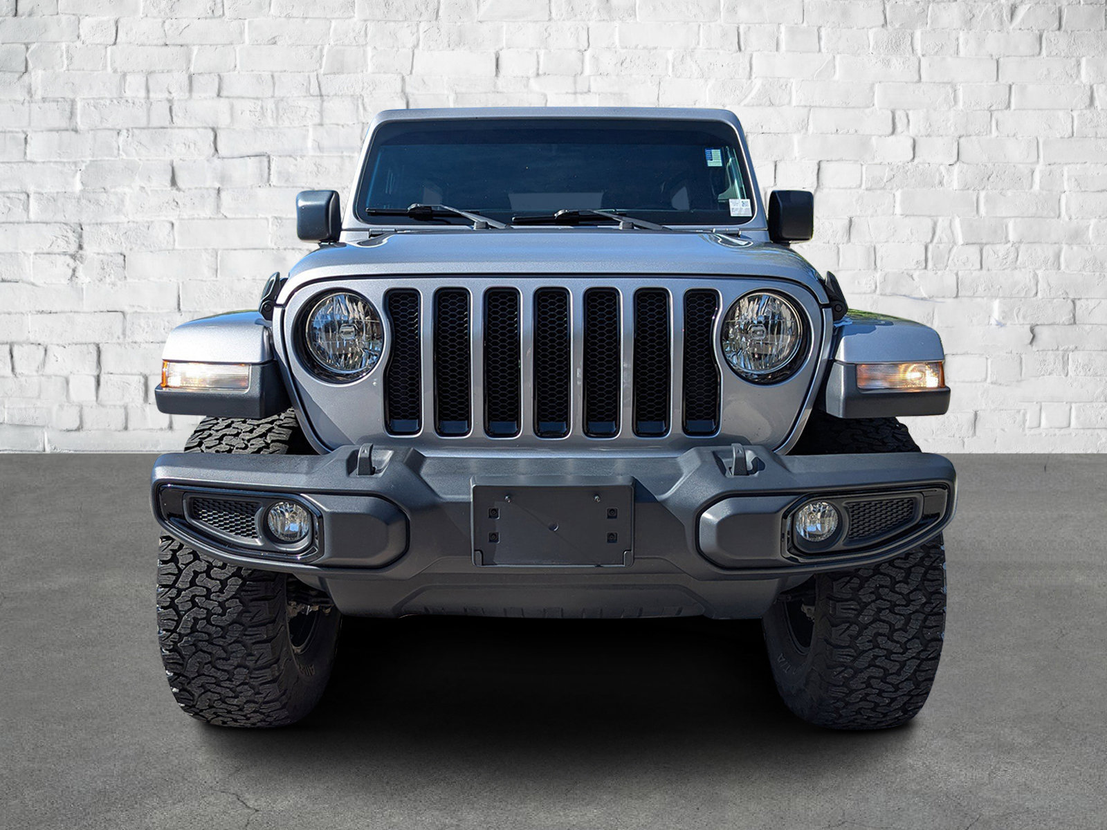 2021 Jeep Wrangler Unlimited Sahara Altitude photo 2