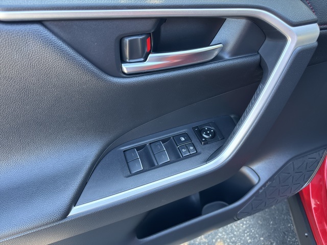 2022 Toyota RAV4 Prime XSE photo 21
