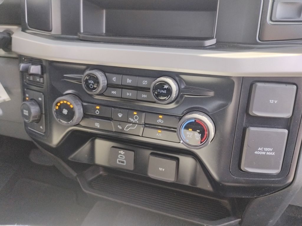 2024 Ford F-250 XLT photo 23