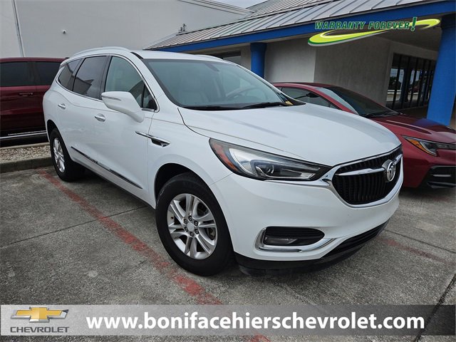 2018 Buick Enclave Essence's photo