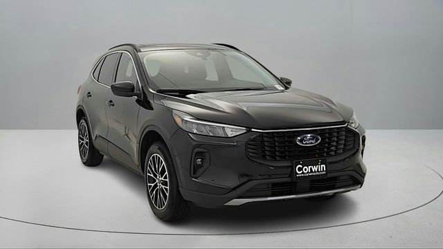 2026 Ford Escape PHEV's photo