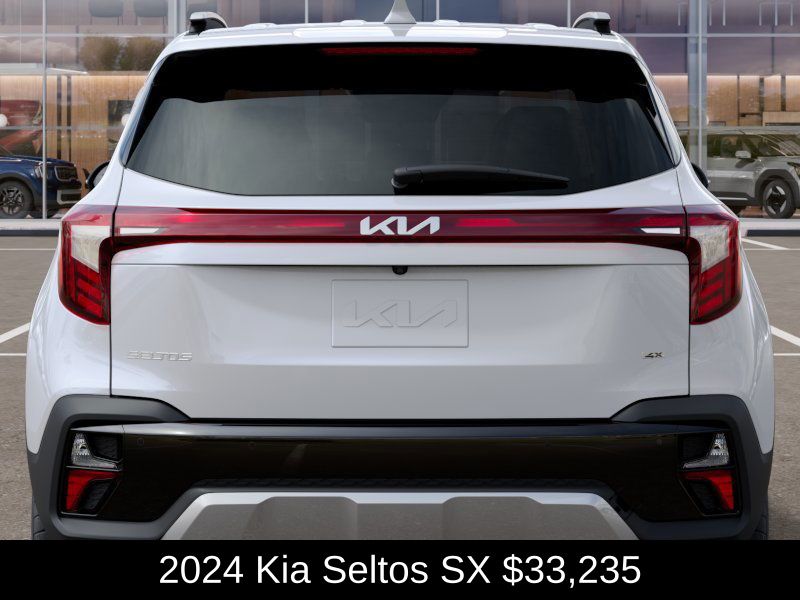 2024 Kia Seltos SX photo 13