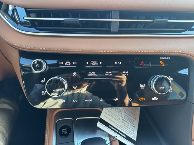 2026 Infiniti QX60 Autograph AWD photo 16