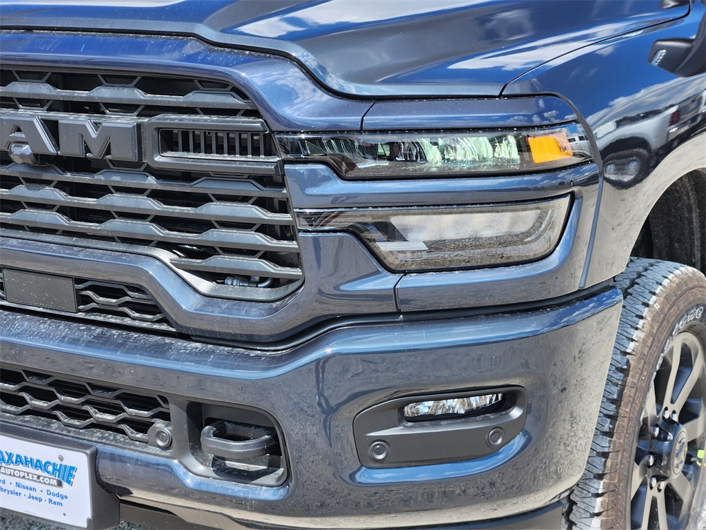 2026 Ram 2500 Tradesman photo 4