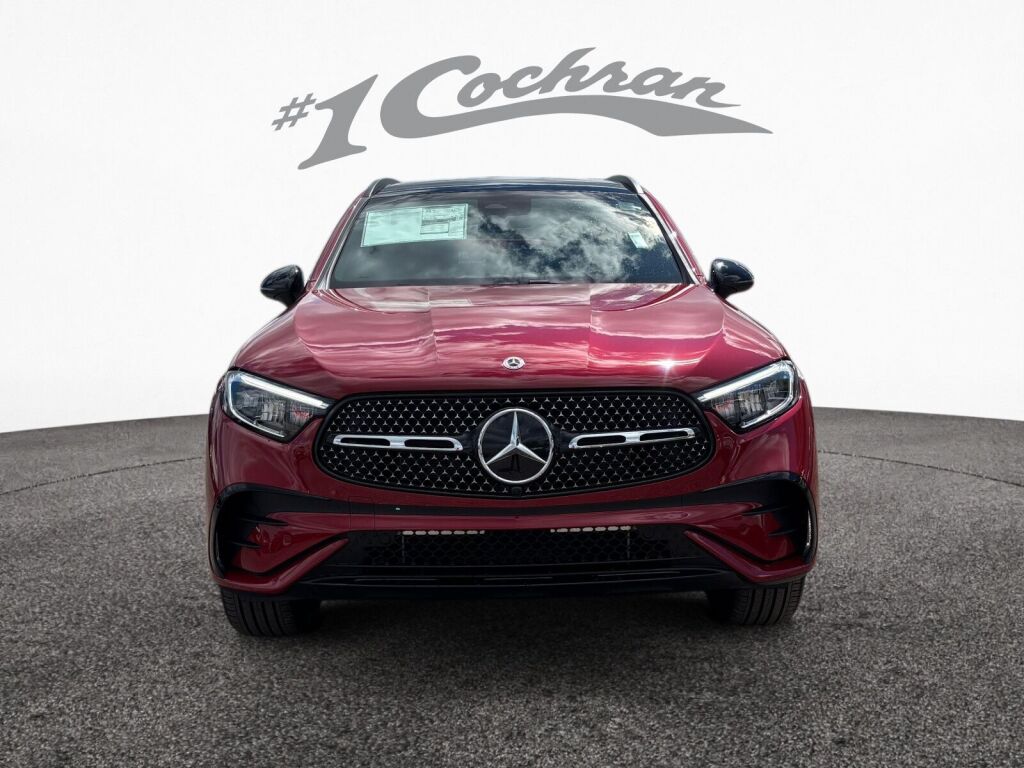 2025 Mercedes Benz GLC 300 4MATIC photo 2