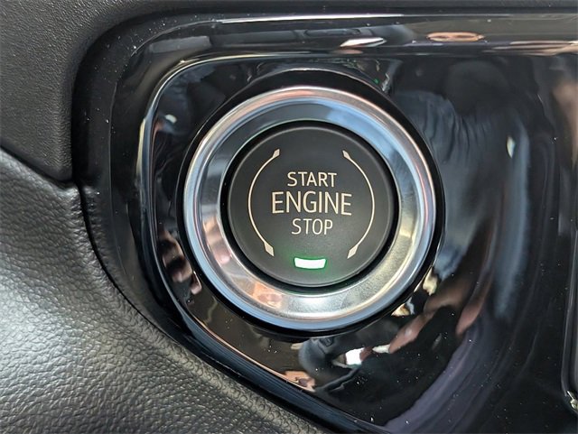 2025 Chevrolet Silverado 1500 LT photo 19