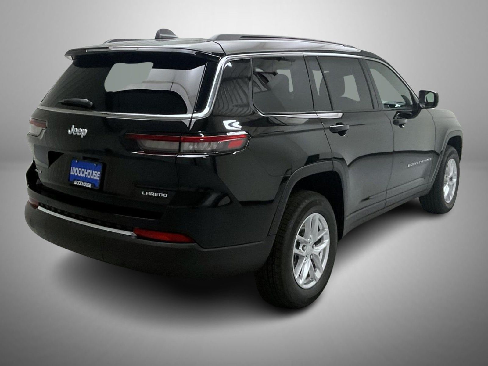 2025 Jeep Grand Cherokee Laredo X photo 4