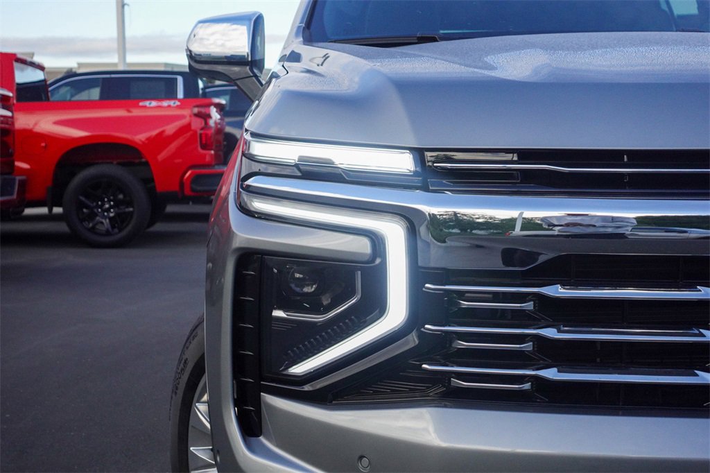 2026 Chevrolet Tahoe Premier photo 4