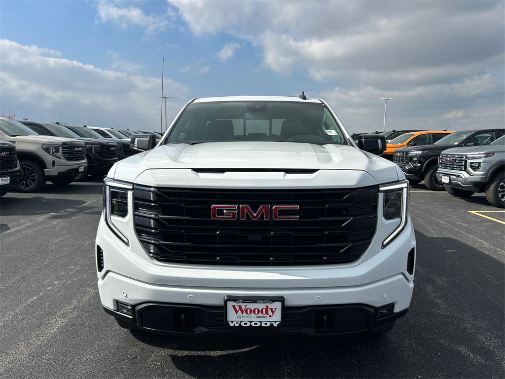 2026 GMC SIERRA - Image 2