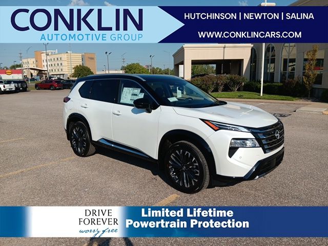 2026 Nissan Rogue Platinum's photo