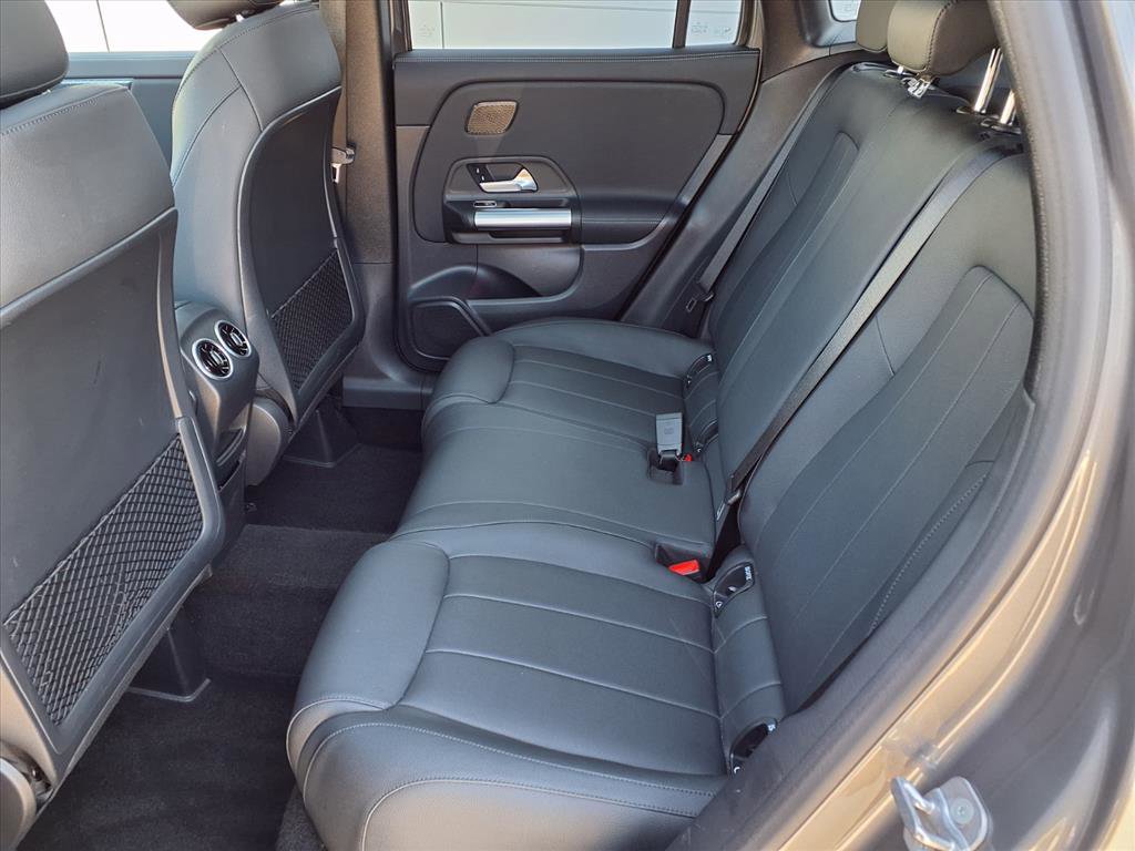 2025 Mercedes Benz GLA 250 4MATIC photo 18