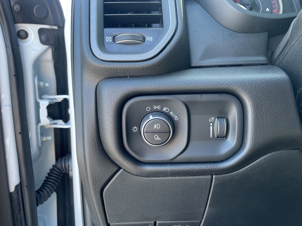 2026 Ram 3500 Tradesman photo 20