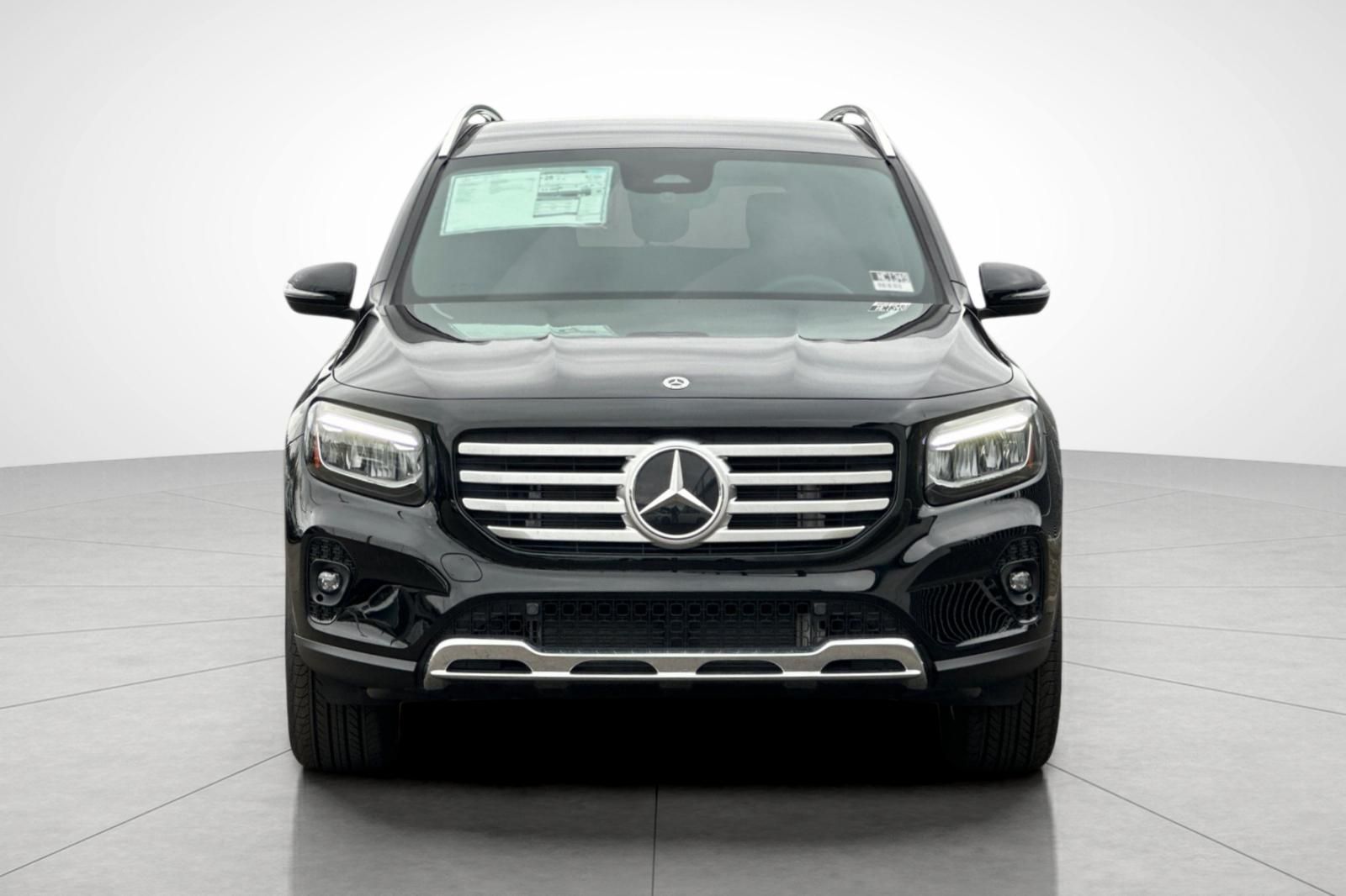 2025 Mercedes Benz GLB 250 photo 5
