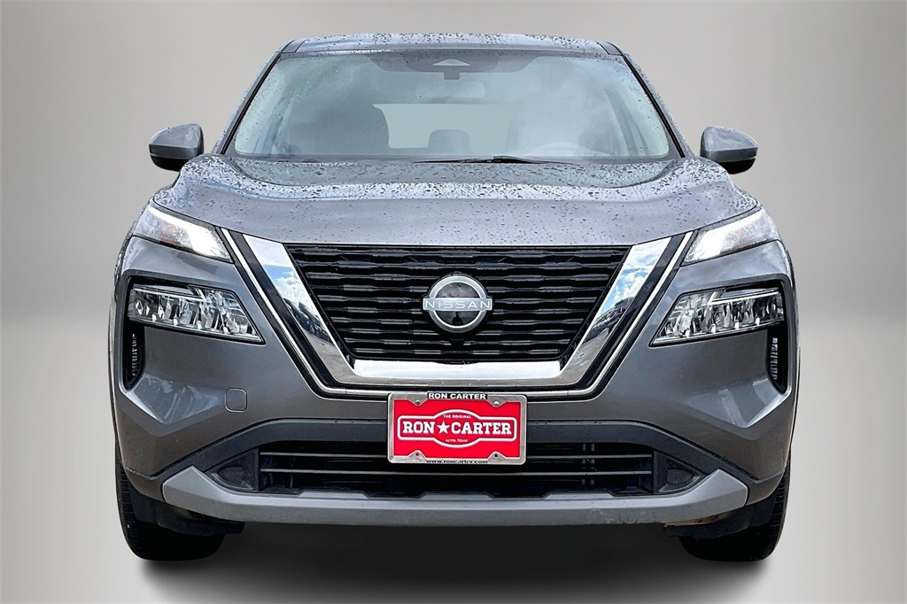 2023 Nissan Rogue SV photo 3