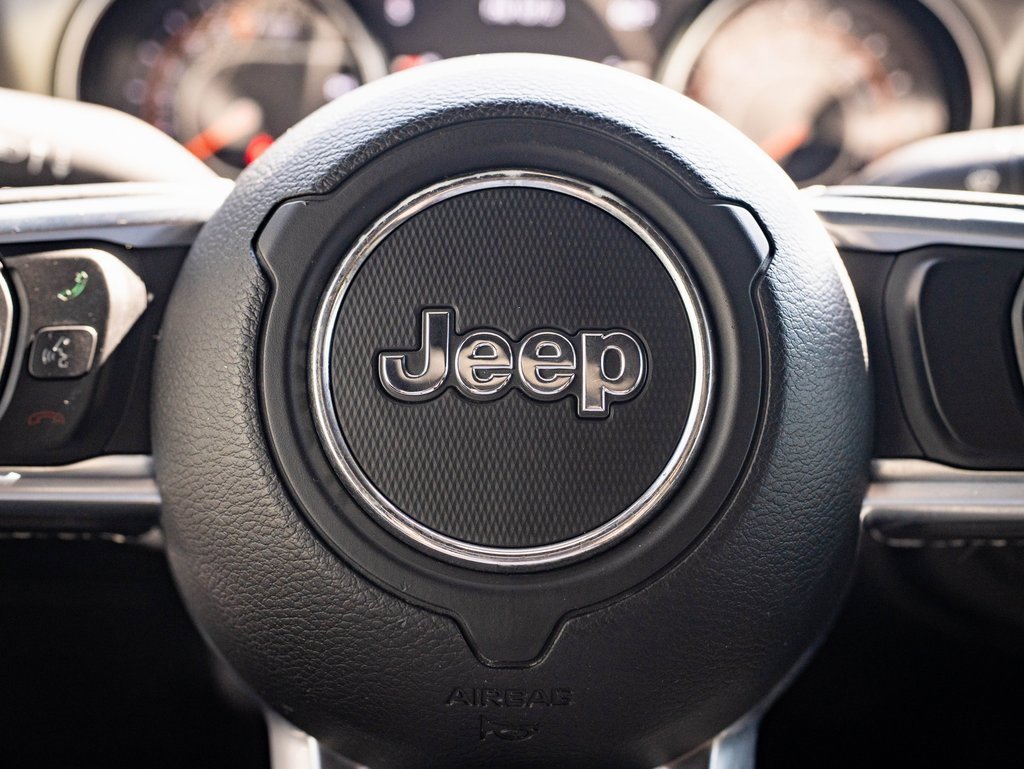 2020 Jeep Gladiator Sport S photo 25