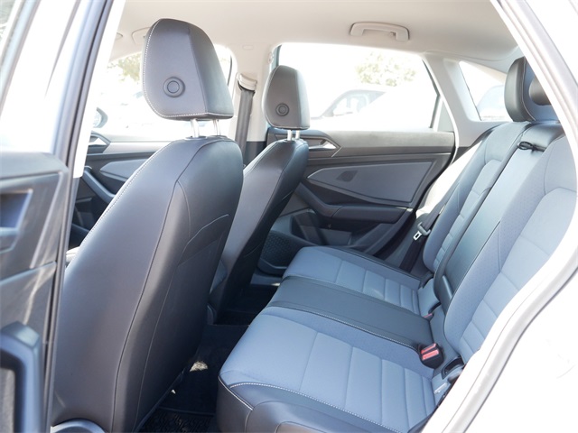 2025 Volkswagen Jetta 1.5T SE photo 16