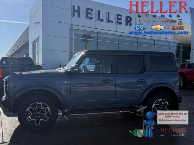 2023 Ford Bronco 4-Door Outer Banks