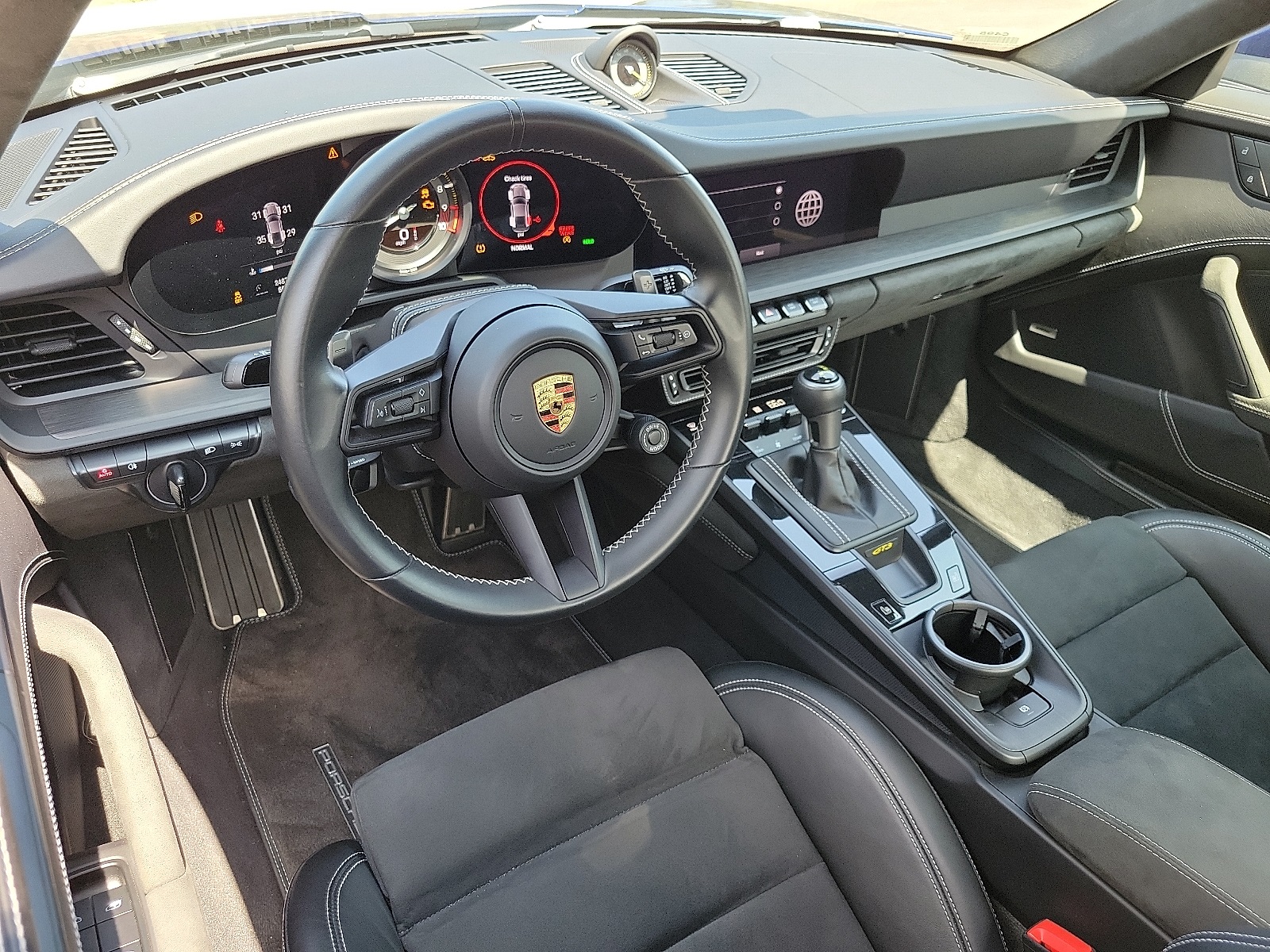 2023 Porsche 911 GT3 photo 12