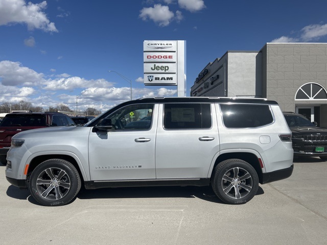 2024 Jeep Grand Wagoneer Series I's photo