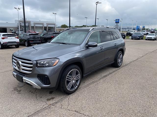 2024 Mercedes-Benz GLS Base's photo