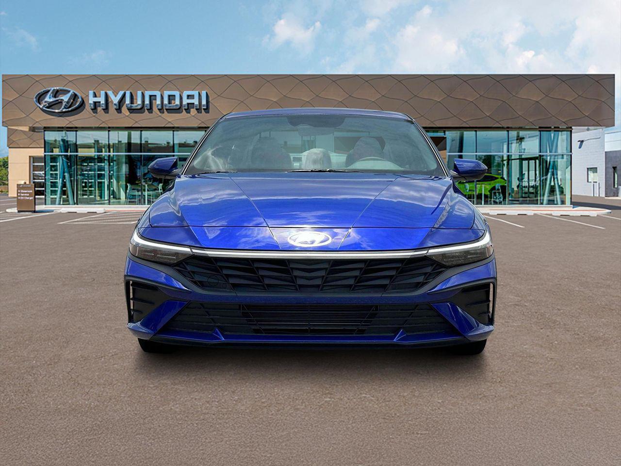 2025 Hyundai Elantra SE photo 12