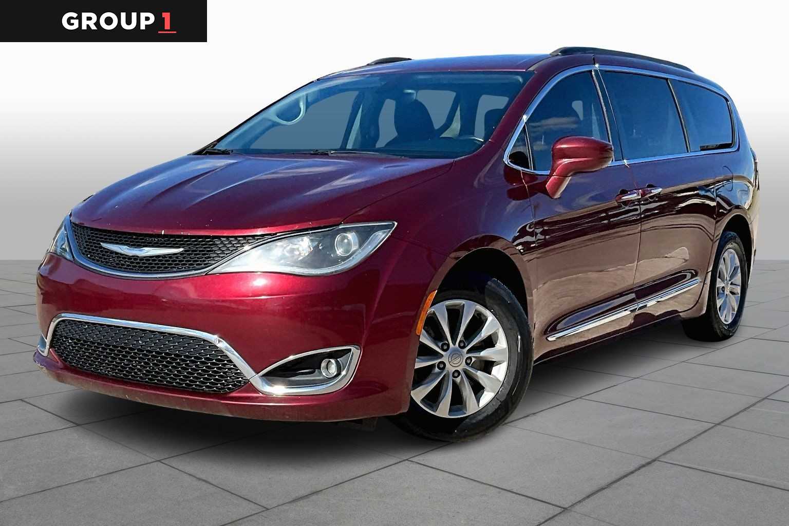 2017 Chrysler Pacifica Touring-L