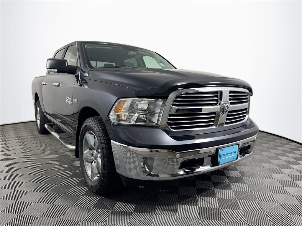 2014 Ram 1500 Big Horn photo 3