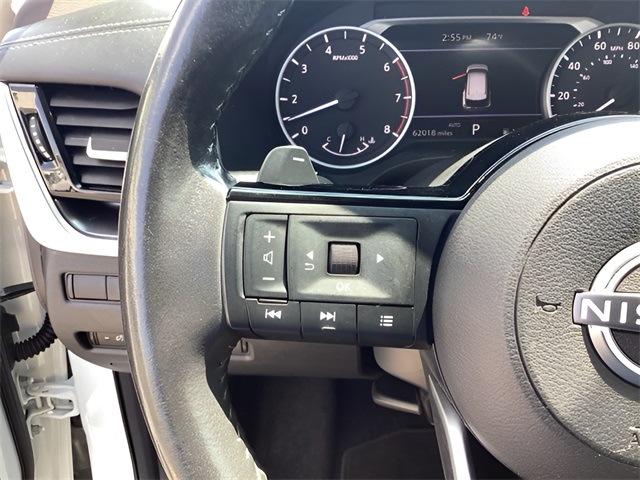 2022 Nissan Rogue SV photo 13
