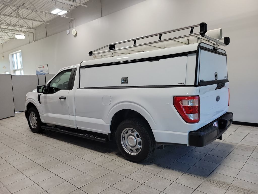 2022 Ford F-150 XL photo 2