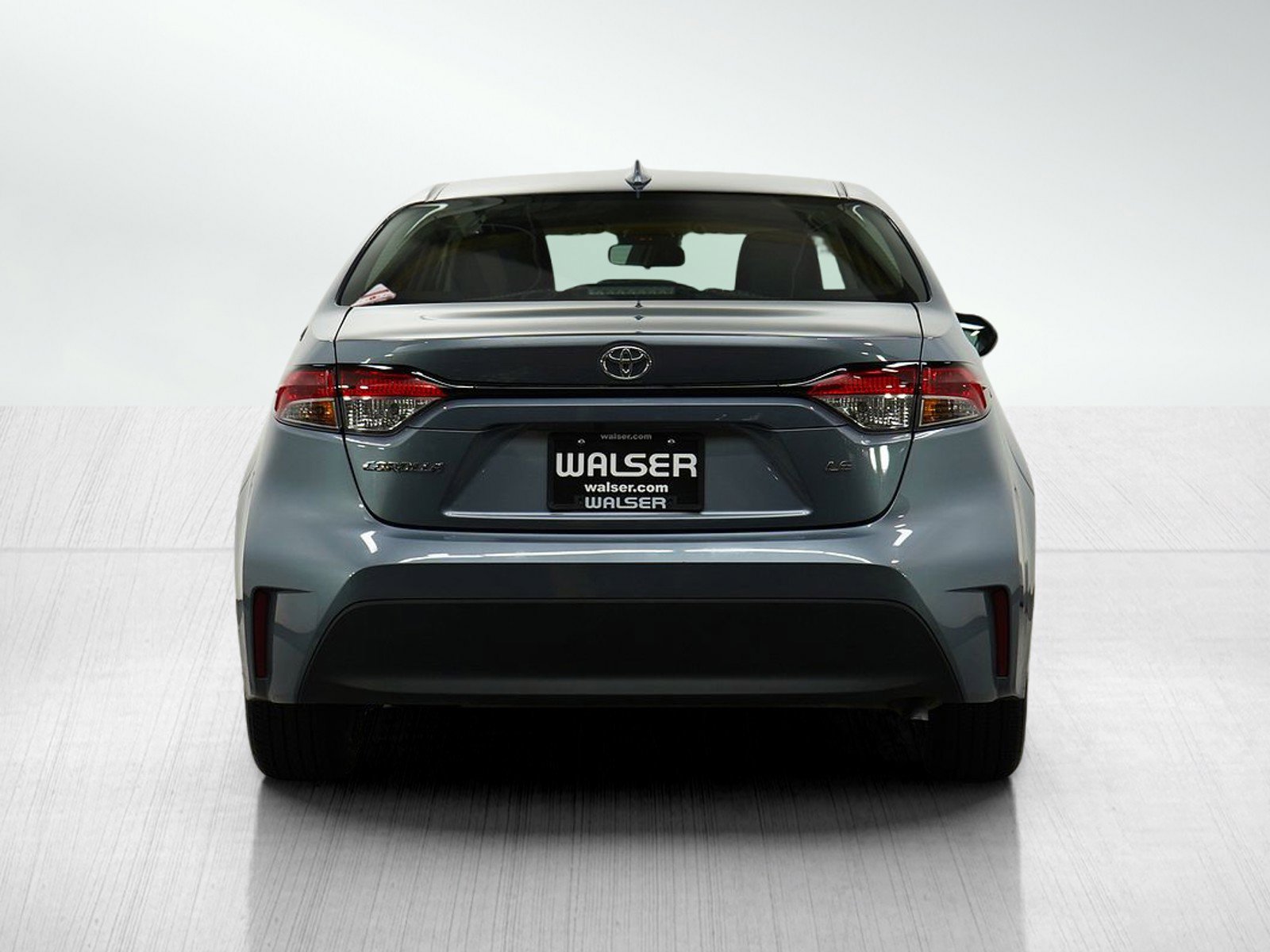 2024 Toyota Corolla LE photo 4