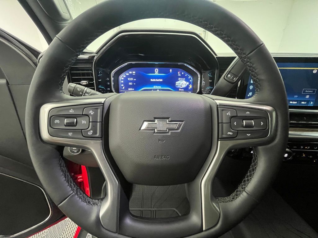 2023 Chevrolet Silverado 1500 RST photo 8