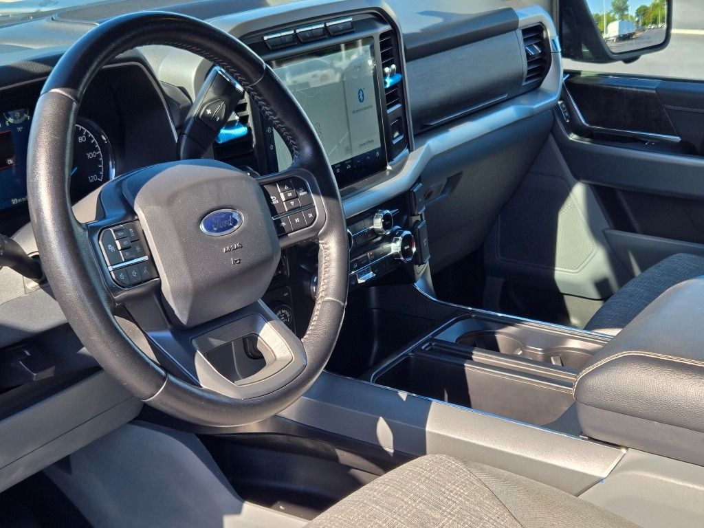 2022 Ford F-150 XLT photo 20