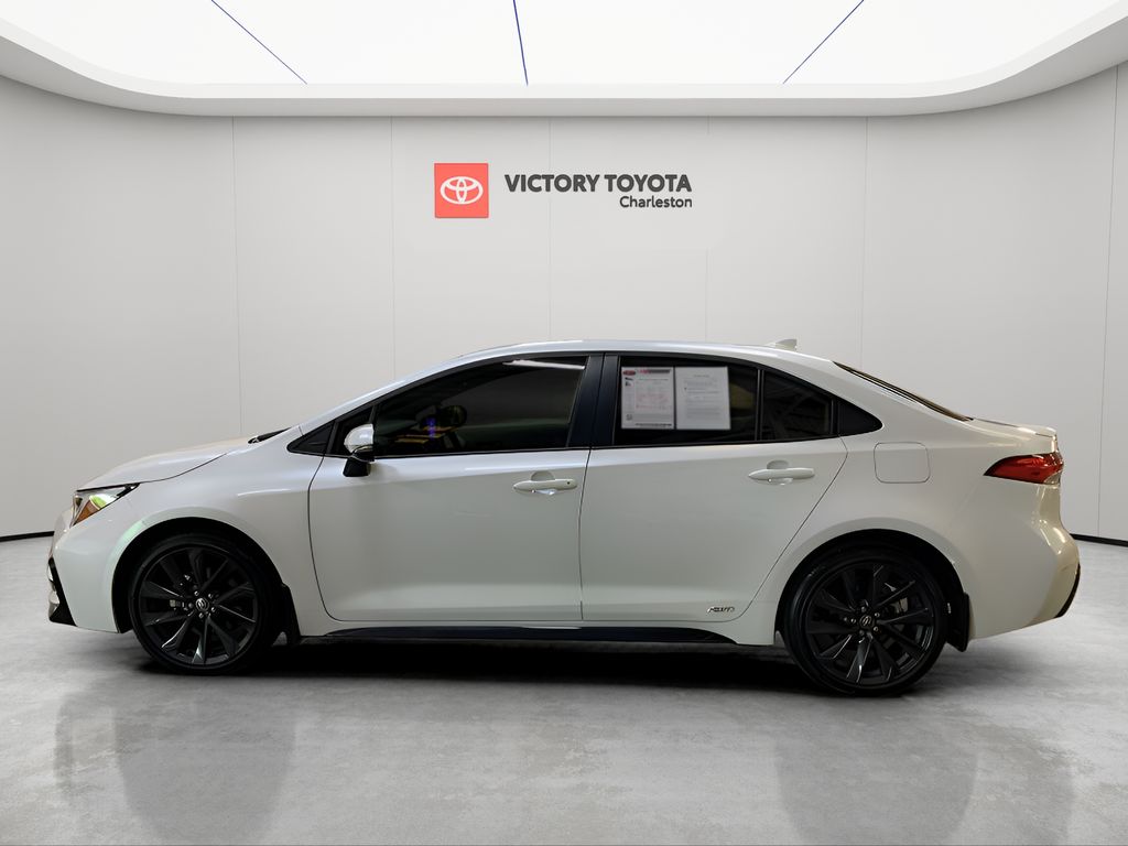 2024 Toyota Corolla Hybrid SE photo 2