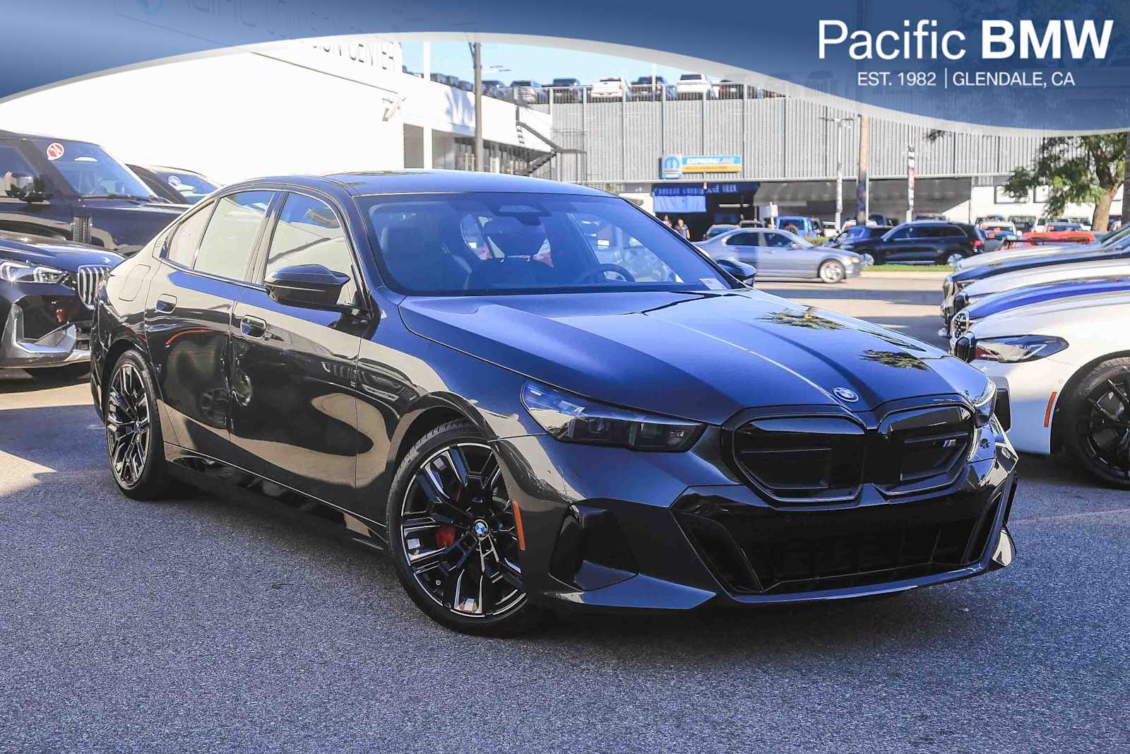 2025 BMW i5 M60's photo