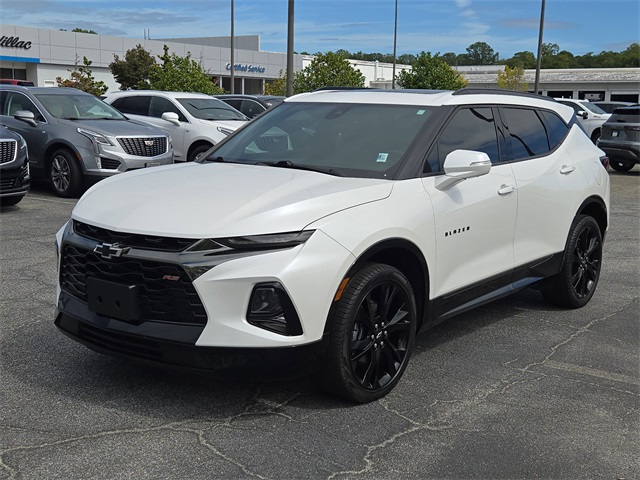 2020 Chevrolet Blazer RS photo 2
