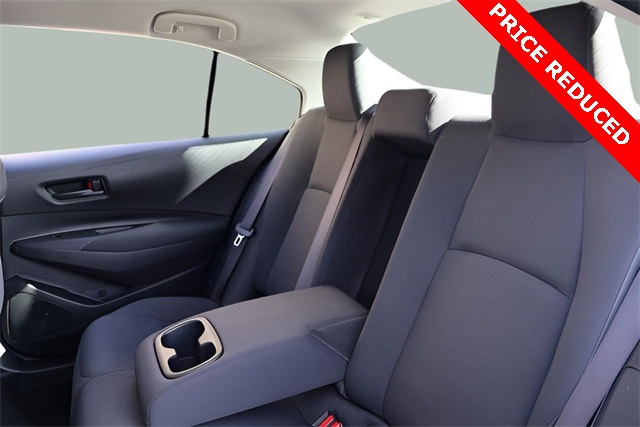2022 Toyota Corolla LE photo 4