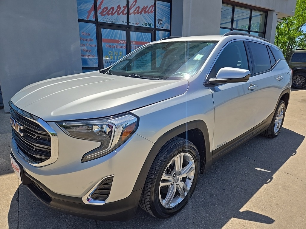 Used 2018 GMC Terrain SLE with VIN 3GKALMEV9JL295471 for sale in Kansas City