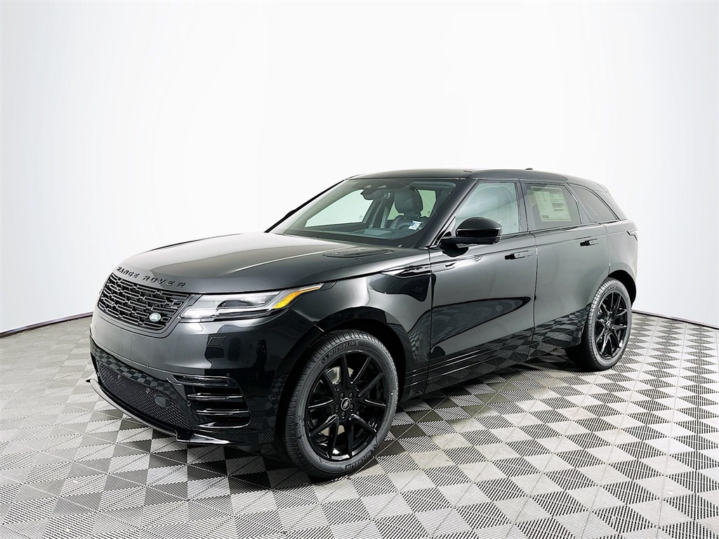 New 2026 Santorini Black Land Rover Dynamic SE image 1