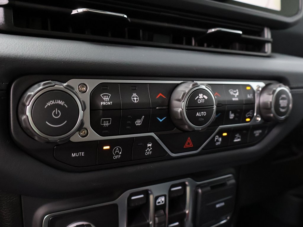2025 Jeep Gladiator Sport photo 33