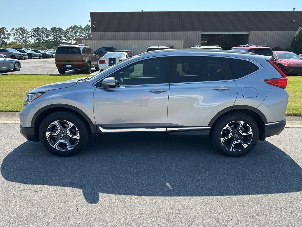 2017 Honda CR-V Touring photo 8