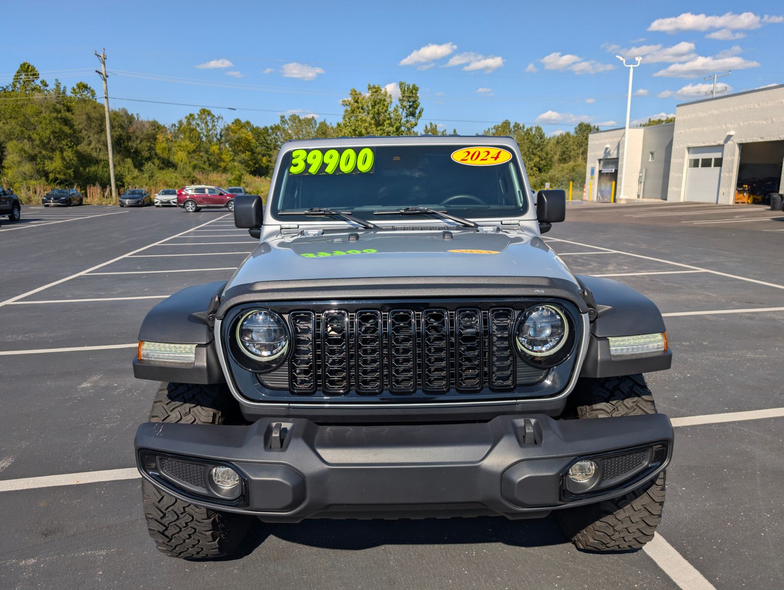 2024 Jeep Wrangler Willys photo 9