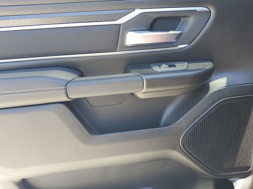 2026 Ram 1500 Big Horn photo 40