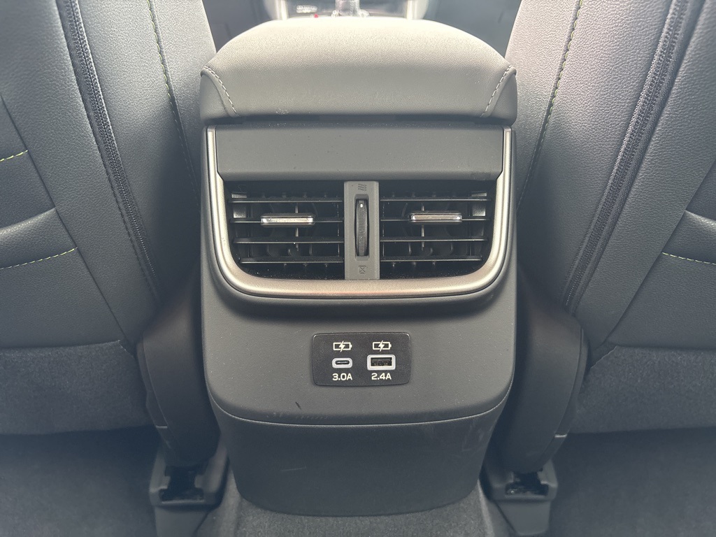 2025 Subaru Outback Onyx Edition photo 24