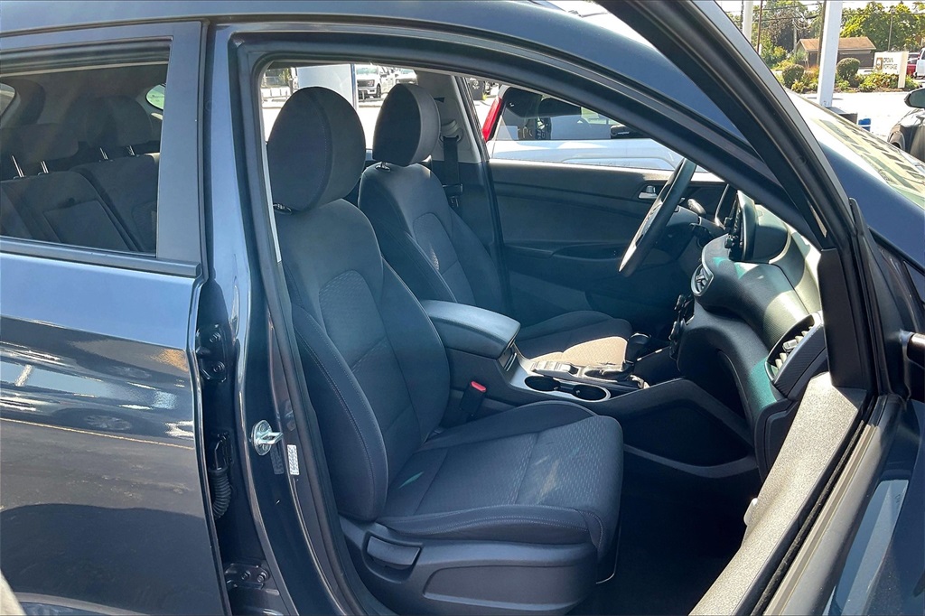 2021 Hyundai Tucson Value photo 4
