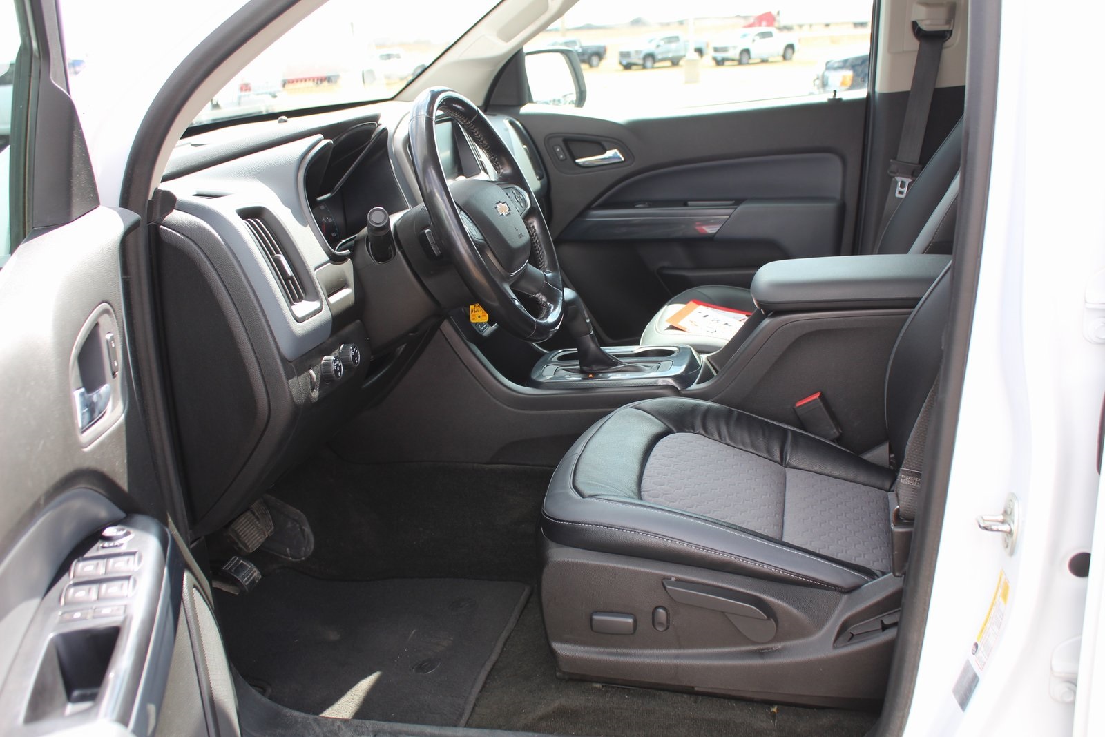 PreOwned 2016 Chevrolet Colorado Z71 4D Crew Cab in Luverne 370989Z