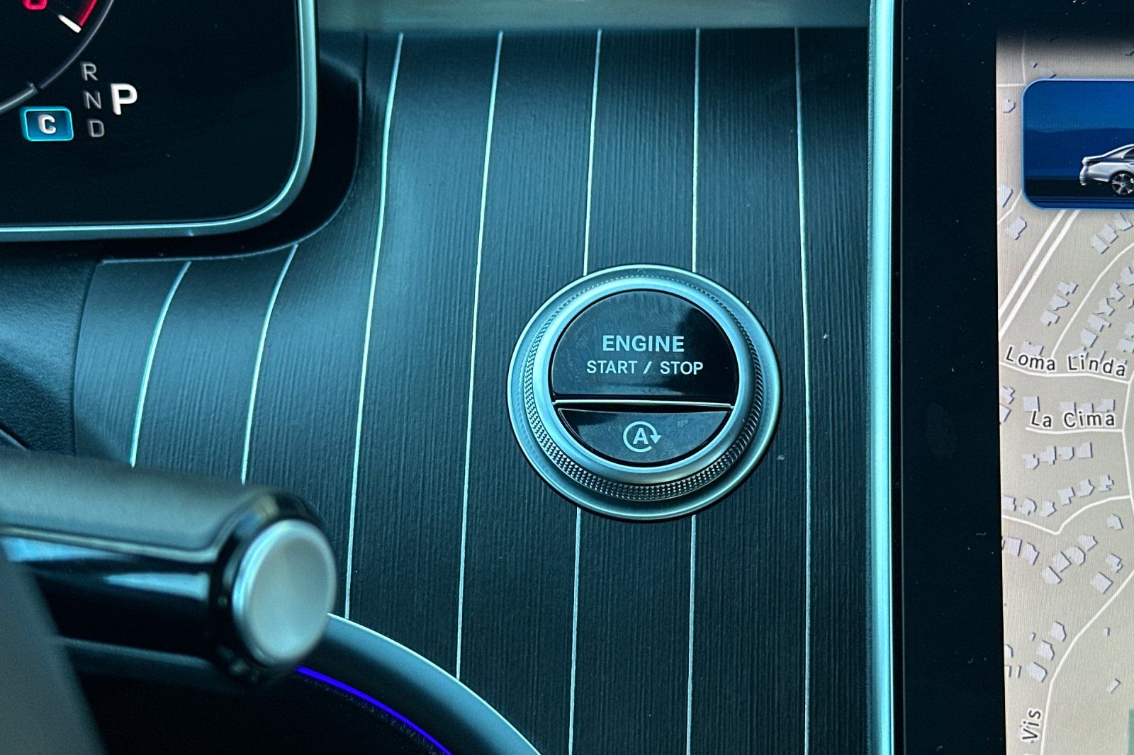 2025 Mercedes Benz C 300 photo 19