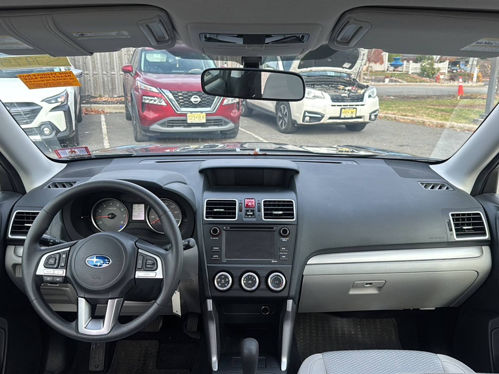 2017 Subaru Forester 2.5i photo 3