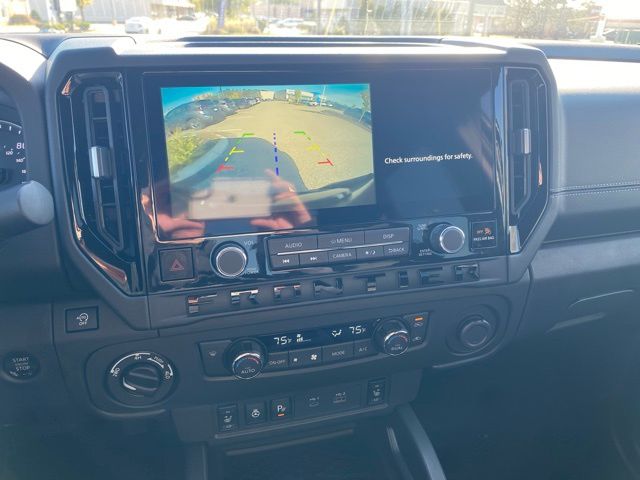 2026 Nissan Frontier SV photo 9