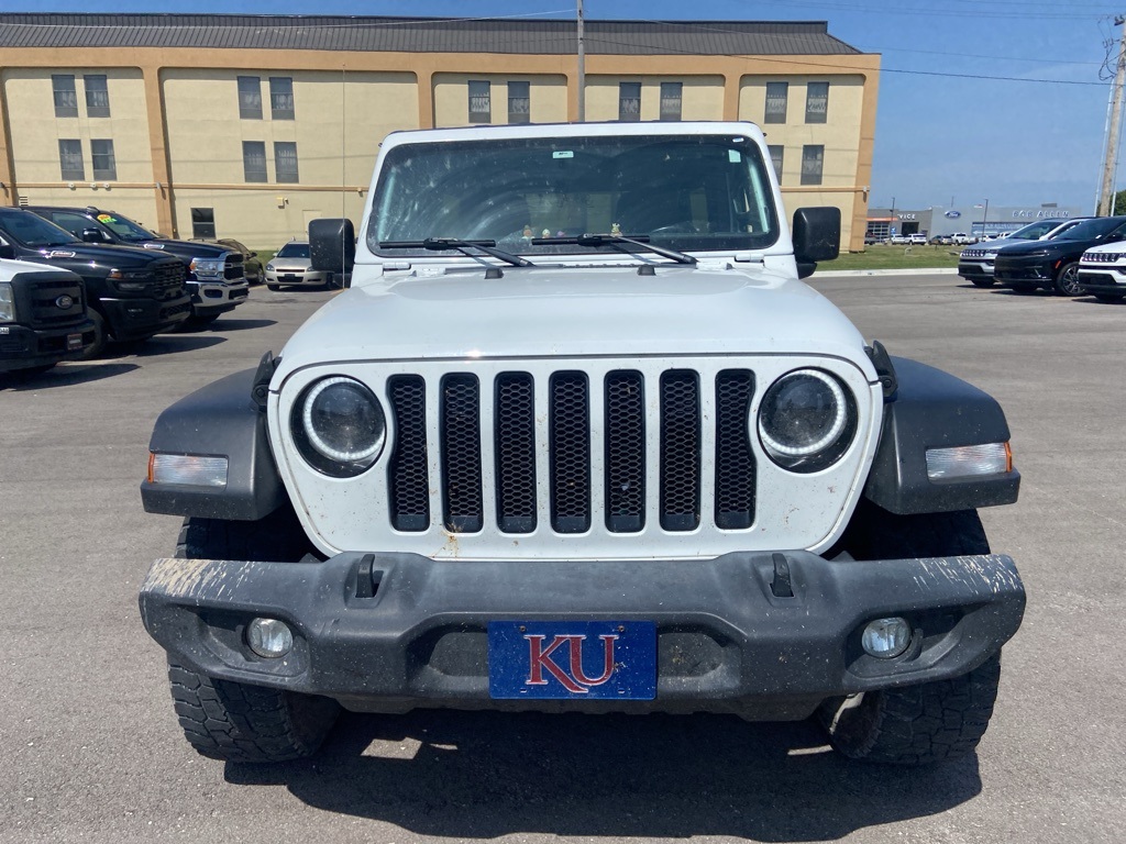 Used 2019 Jeep Wrangler Unlimited Altitude with VIN 1C4HJXDG8KW650792 for sale in Kansas City